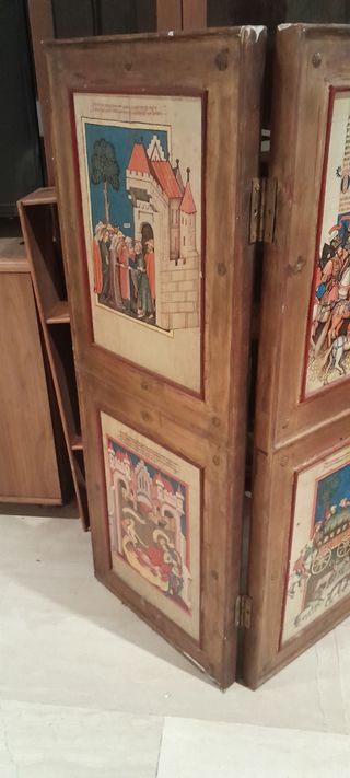 Biombo tríptico medieval
