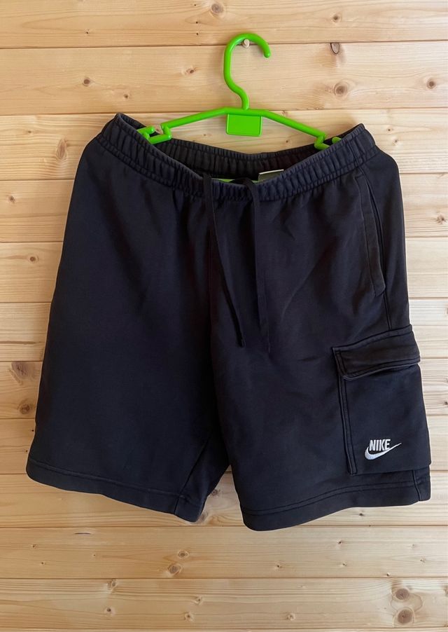 Shorts NIKE negros - Talla M