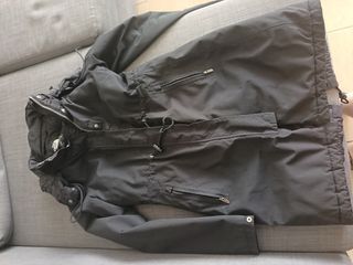 Parka The North Face negra, talla S