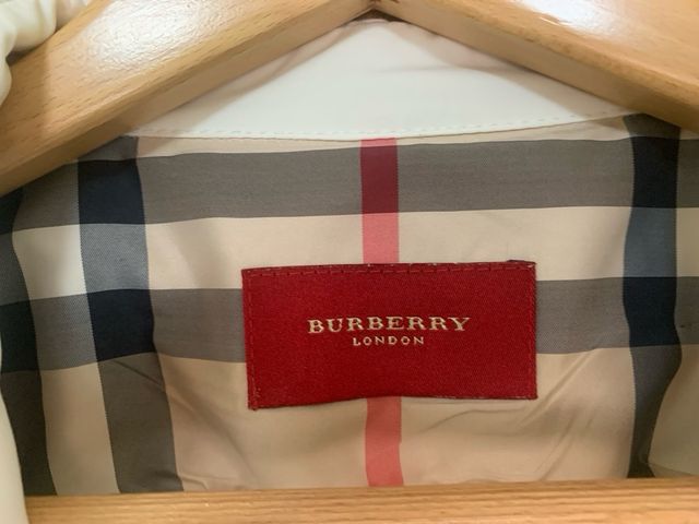 Chaqueta BURBERRY blanca