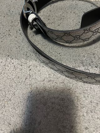 Cinturón Gucci GG - Gris/Plata
