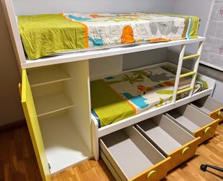 Cama litera infantil con armario y cajones