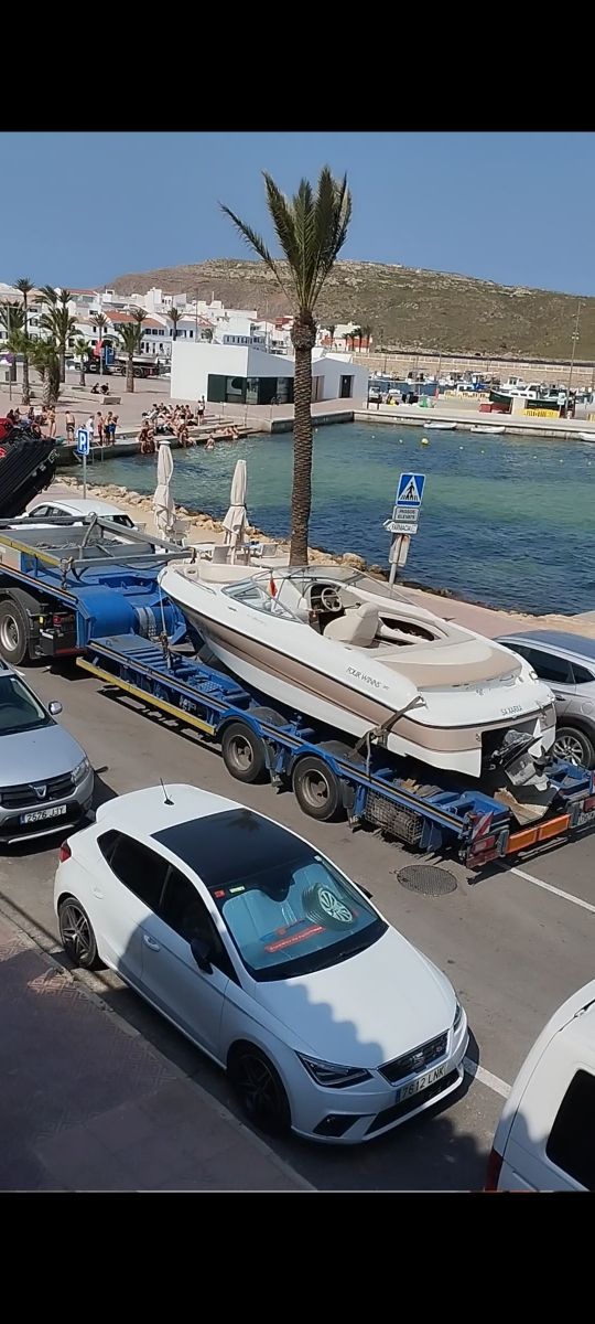 Barco Four Winns 220