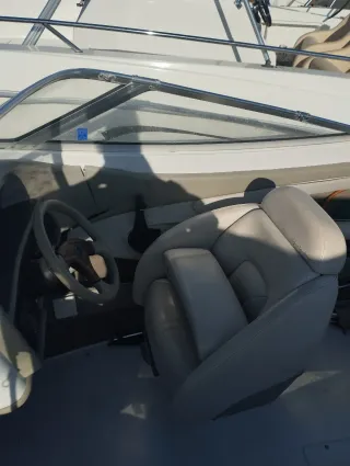 Barco Four Winns 220