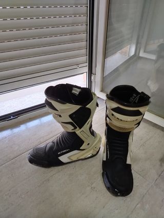 Mono piel moto R-tech