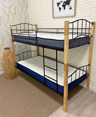 Litera de madera y metal desmontable