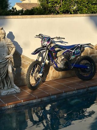 Sherco 300 sef-r con 100 horas
