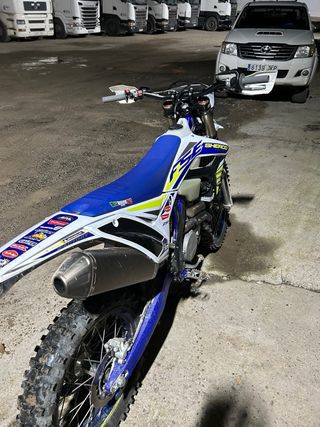 Sherco 300 sef-r con 100 horas