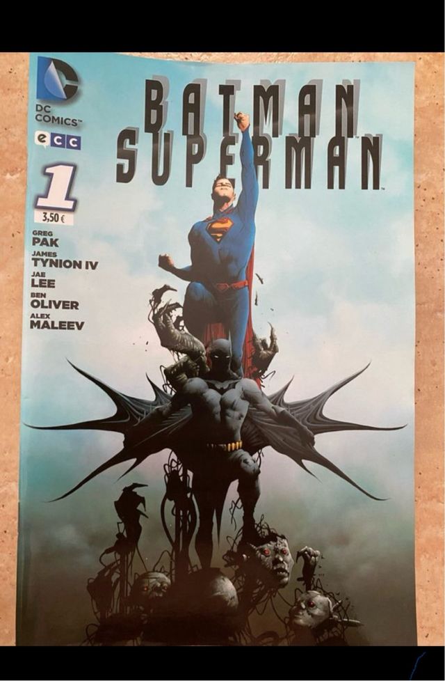 Batman y Superman. Librerías: 28 euros. Greg Pak