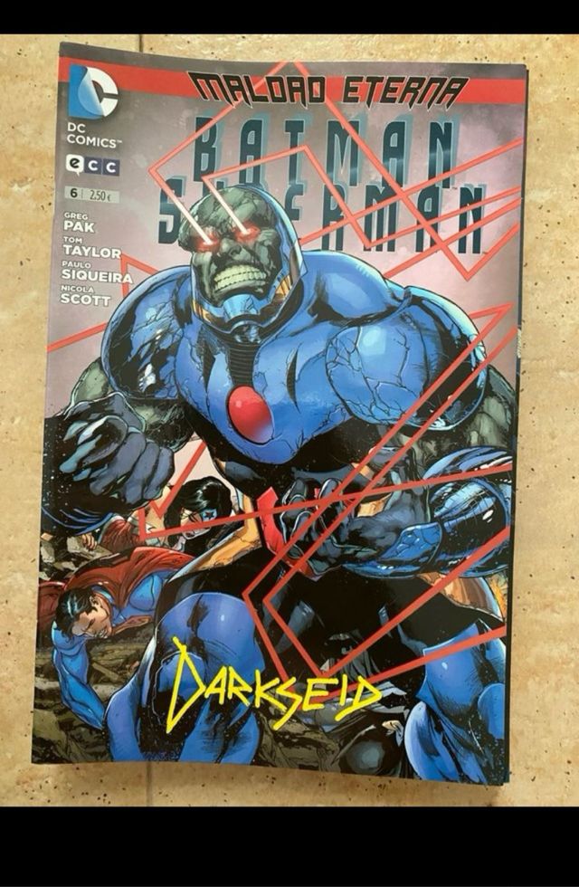 Batman y Superman. Librerías: 28 euros. Greg Pak
