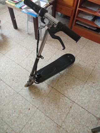 Patinete eléctrico infantil