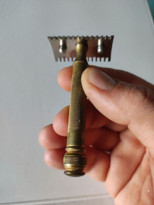 Rasoio d'epoca Gilette