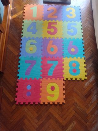SUELO PROTECTOR DE PUZZLE 14 PIEZAS.
