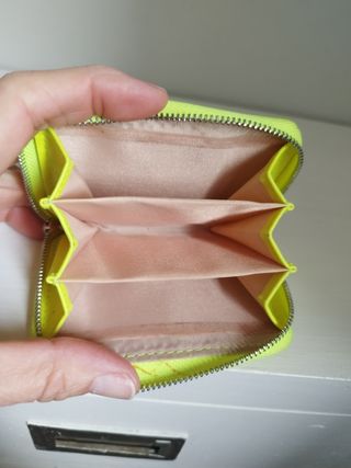 Monedero neón pequeño