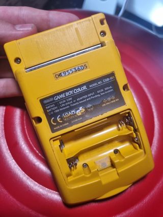Game Boy Color Amarillo