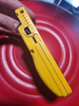 Game Boy Color Amarillo