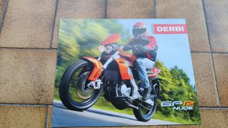 Depliant Moto Derbi GPR Nude
