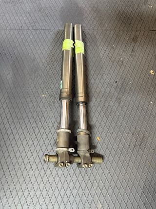Suspensiones cagiva Mito 125 (2006)