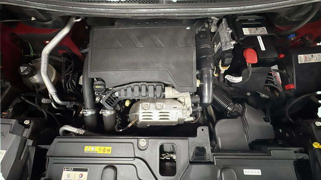 Peugeot 3008 5 AÑOS GARANTÍA