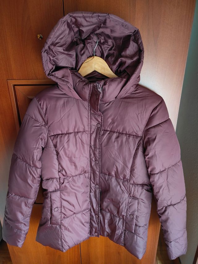 Parka acolchada morada talla M