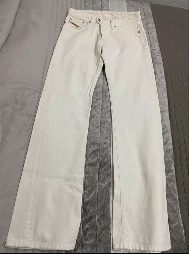 Pantalones Diesel blancos, talla 40cm de cintura