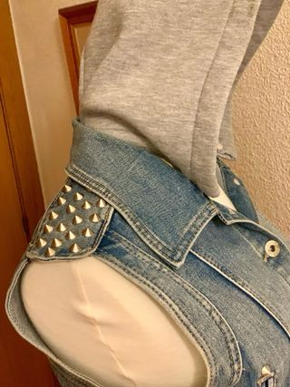 Chaleco vaquero con taches diseño unico 