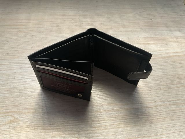 Cartera Piel Negra - Nueva