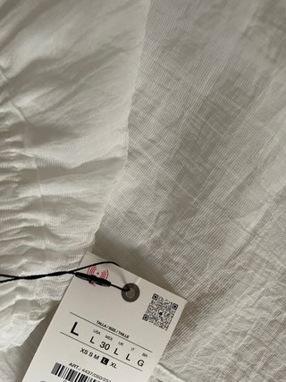 Falda midi blanca 