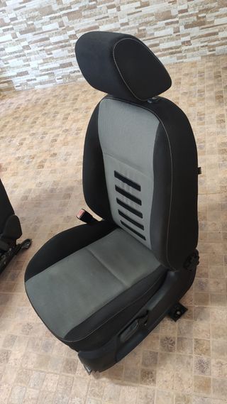 Asiento Ford Focus - Gris/Negro