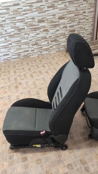 Asiento Ford Focus - Gris/Negro