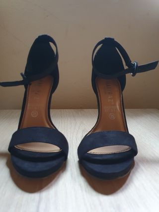 Sandalias ante MARYPAZ negras tacón alto talla 35