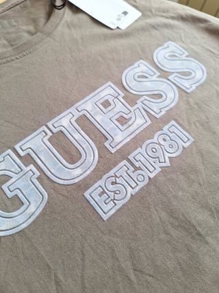Camiseta Guess