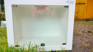 Vitrina expositora blanca