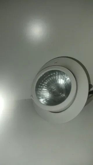 Vitrina expositora blanca