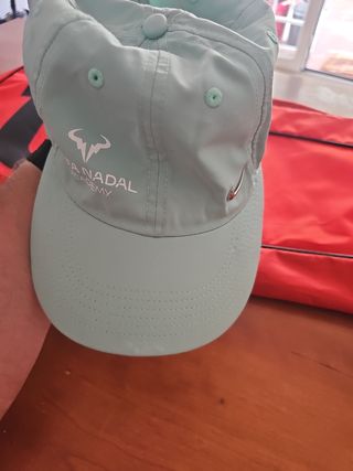Bolsa Wilson raquetas - Camo y gorra Nike