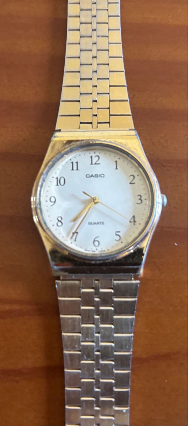 Orologio Casio Vintage in oro