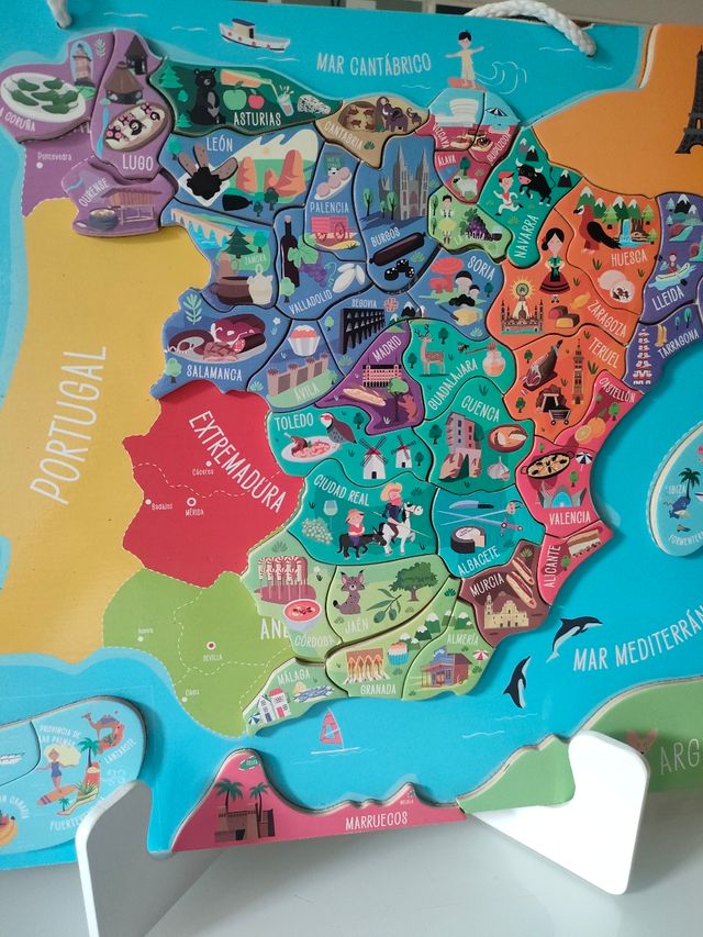 Puzzle Mapa España Eurekakids