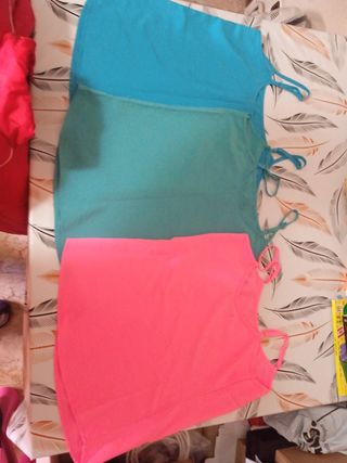 3 Camisetas Tirantes - Colores Variados