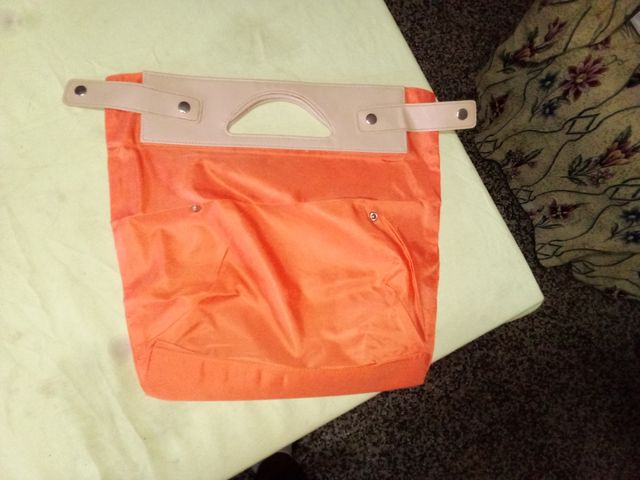 Bolso bandolera naranja y beige