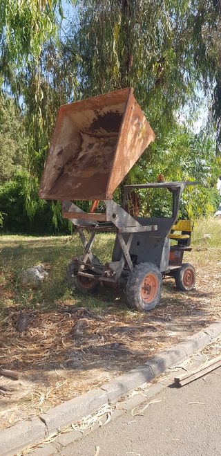 Dumper pequeño, usado