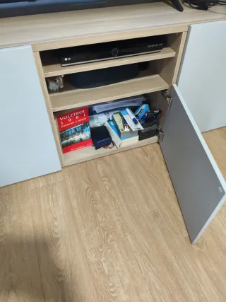 Mueble TV modular gris - Salón