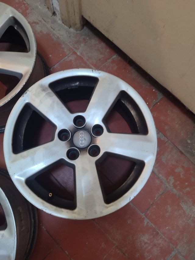 4 Llantas Audi 16"