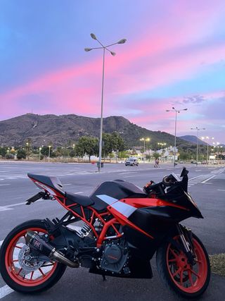 KTM RC390 2019