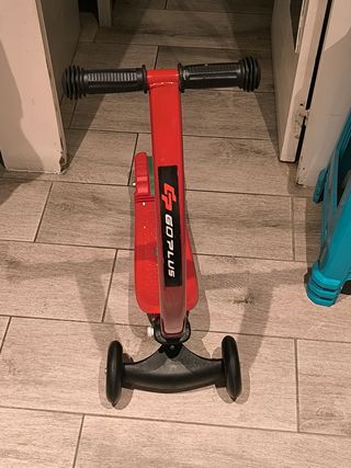 Patinete infantil GoPlus rojo