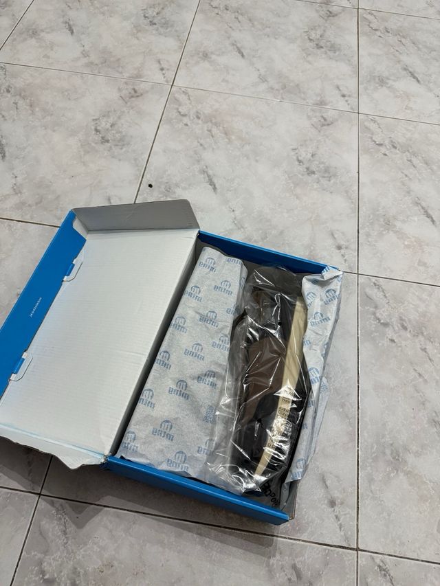 Zapatillas Mustang Hombre Marrón-Negras