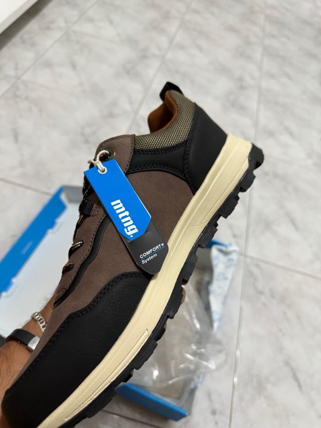 Zapatillas Mustang Hombre Marrón-Negras