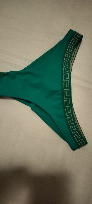 Bikini verde griego