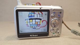 Nikon Coolpix L6 - Cámara digital 6MP