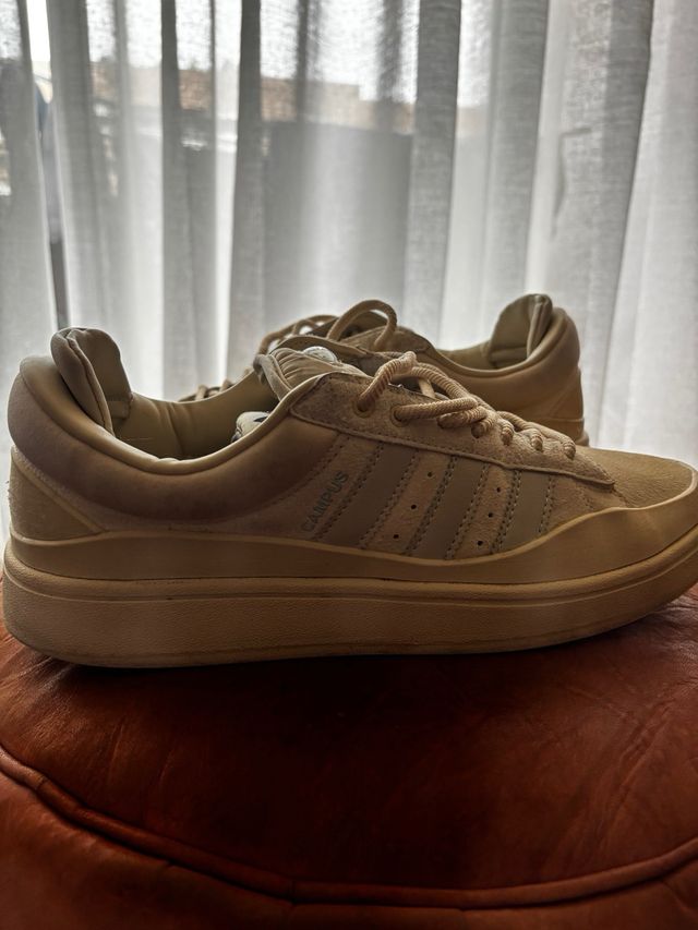 Sapatilhas Adidas Bad Bunny