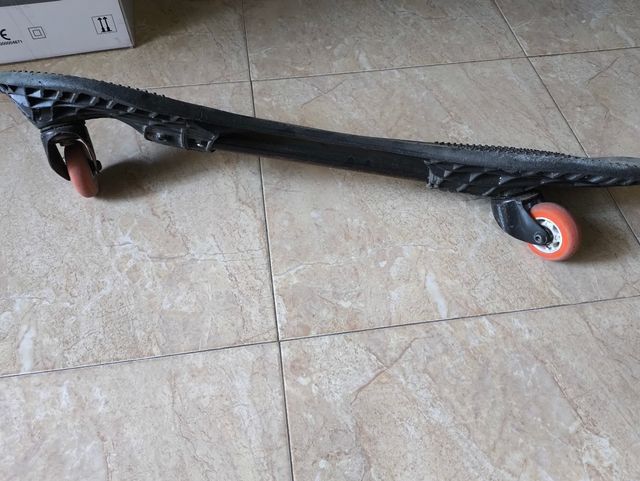 Patín 2 ruedas usado